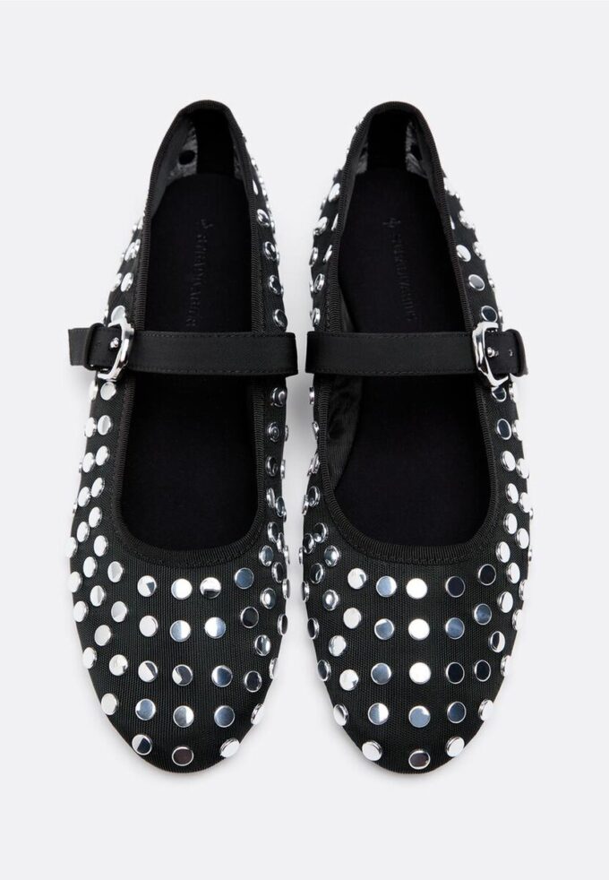 Ballerines en maille avec clous