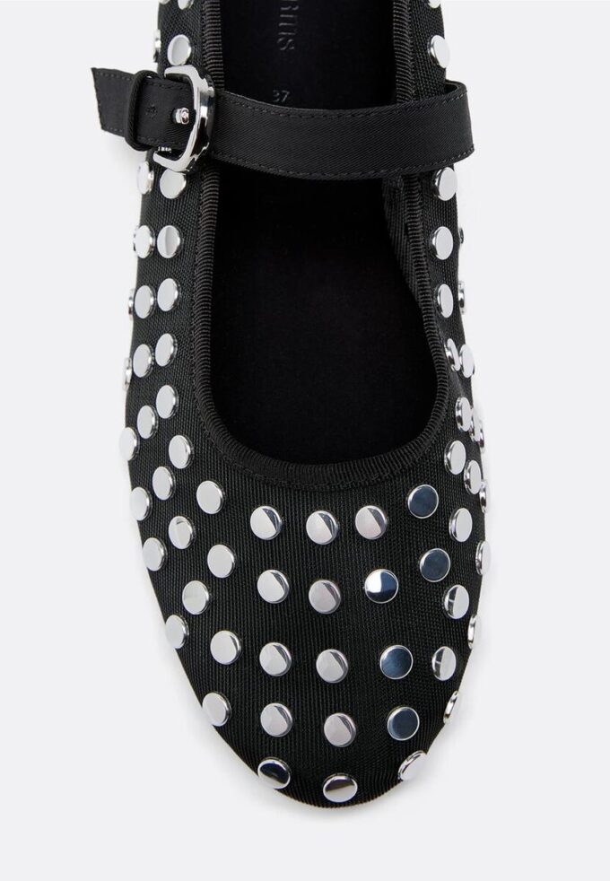 Ballerines en maille avec clous