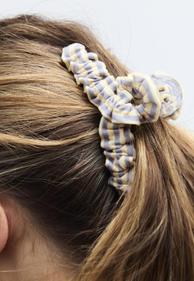 Barrette tissée à rayures