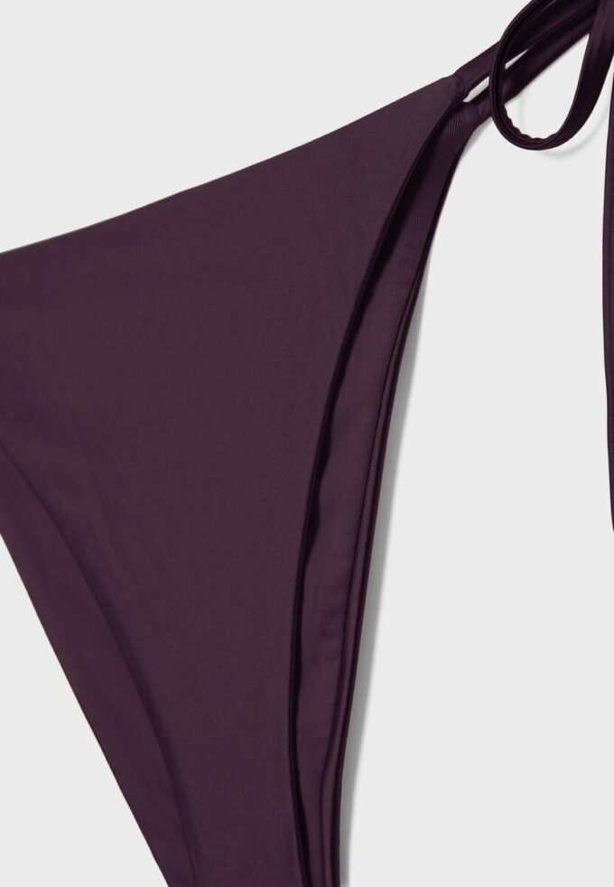 Bas de bikini brésilien en satin Bas de bikini brésilien en satin