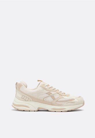 Baskets avec détail