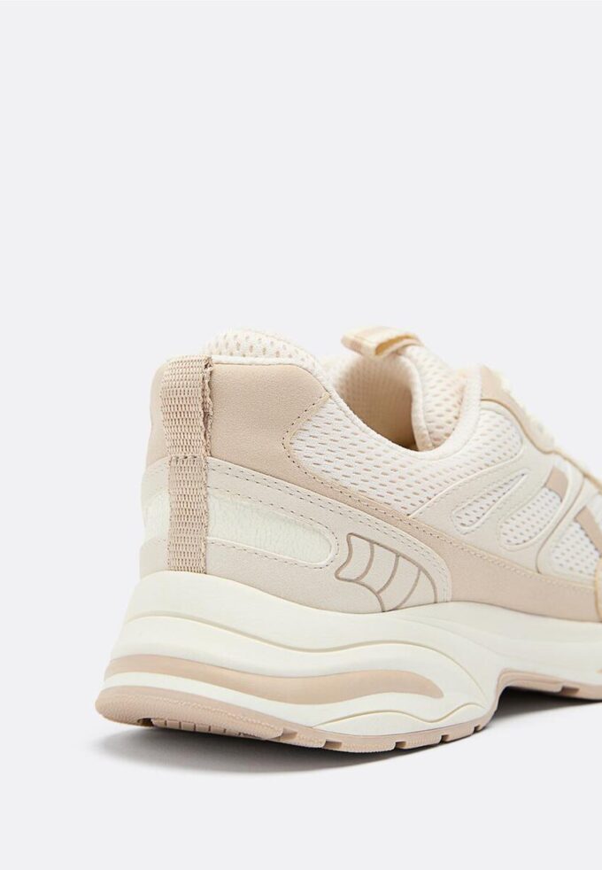 Baskets avec détail