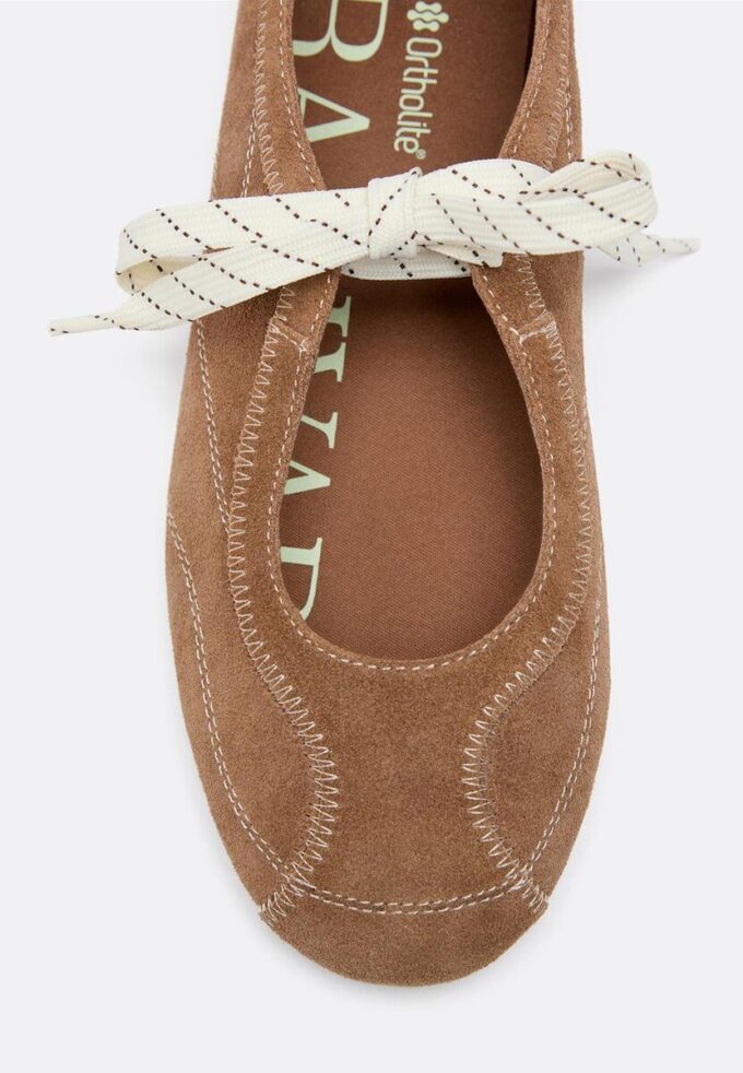 Baskets en cuir à nœud