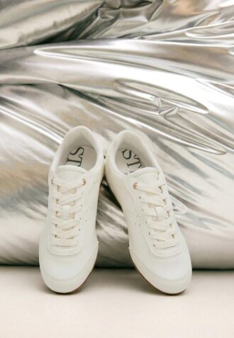 Baskets souples à semelle plate