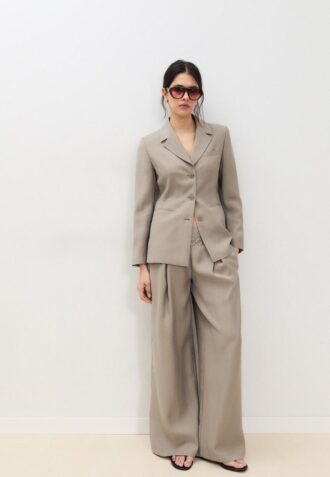 Blazer ajusté à 3 boutons