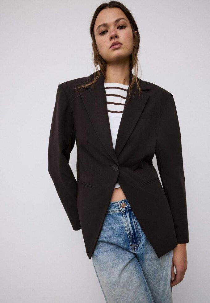 Blazer ajusté boutonné Blazer ajusté boutonné