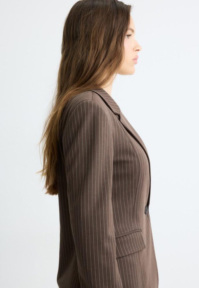 Blazer basique en maille rayée
