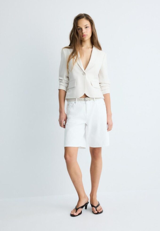 Blazer court Blazer court