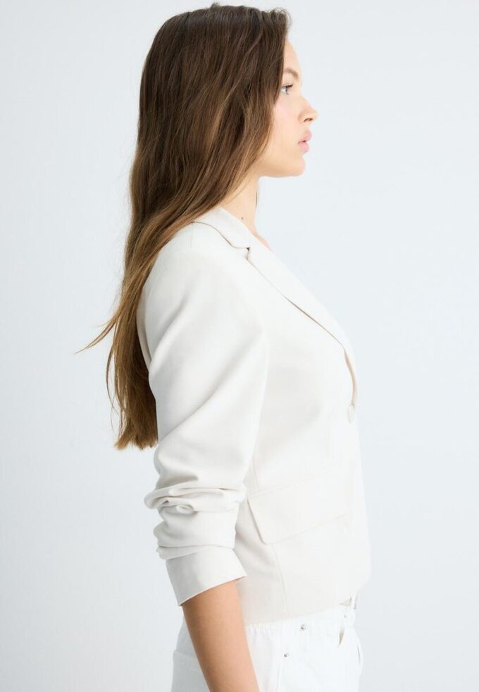 Blazer court Blazer court