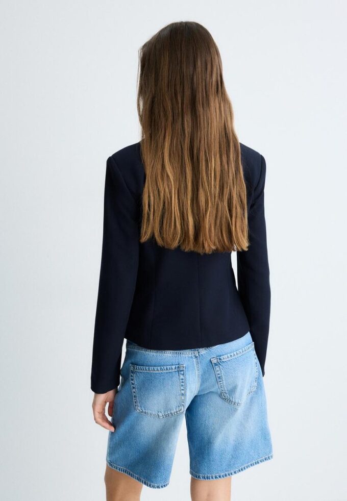 Blazer court Blazer court