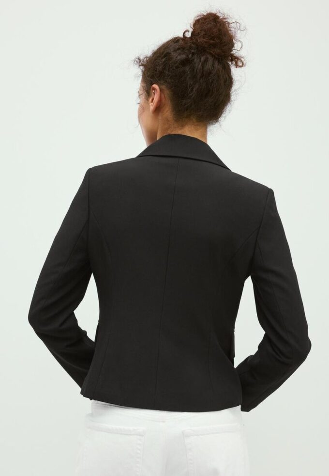 Blazer court Blazer court