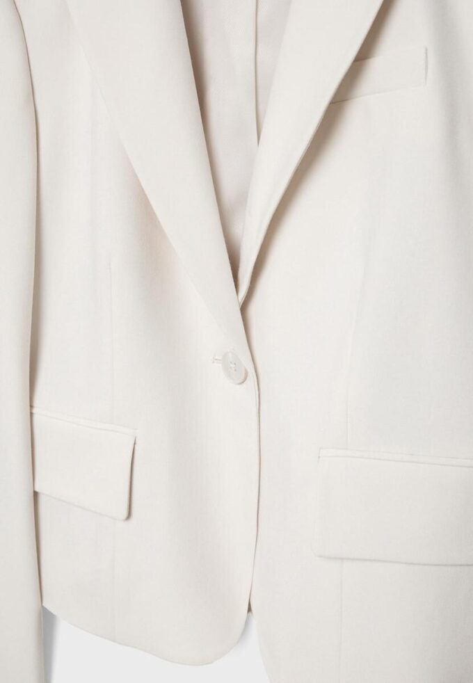 Blazer court Blazer court