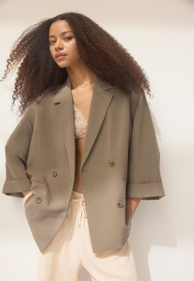 Blazer fluide à double boutonnage Blazer fluide à double boutonnage