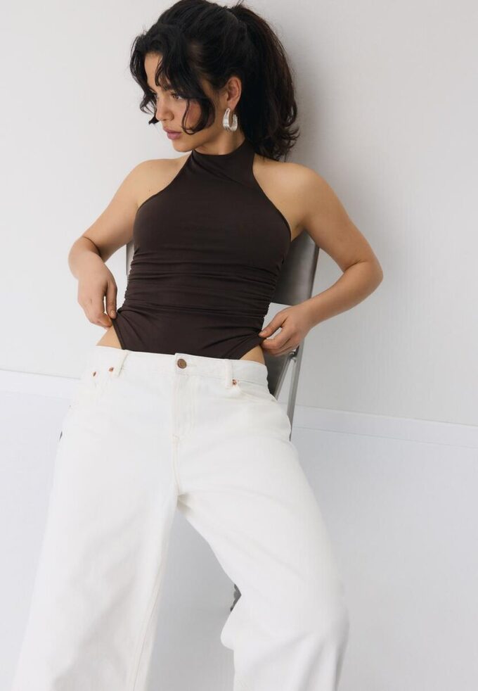 Body dos nu Body dos nu