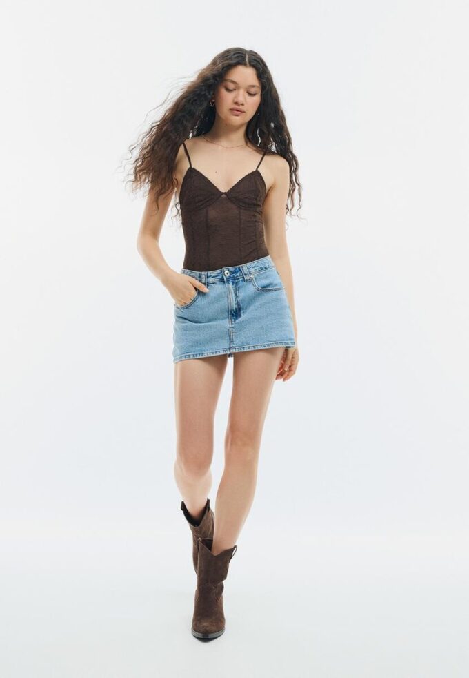 Body en dentelle à bretelles