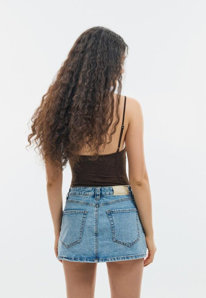 Body en dentelle à bretelles