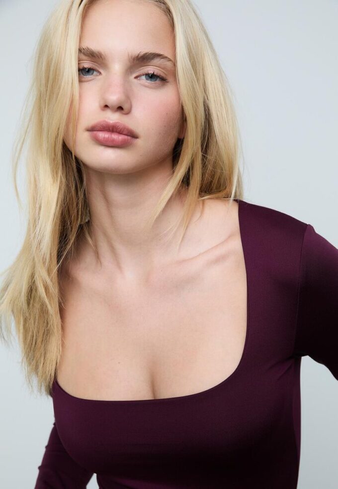 Body en polyamide à encolure carrée