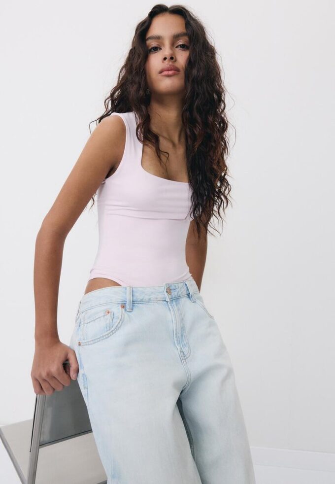 Body en polyamide à encolure carrée