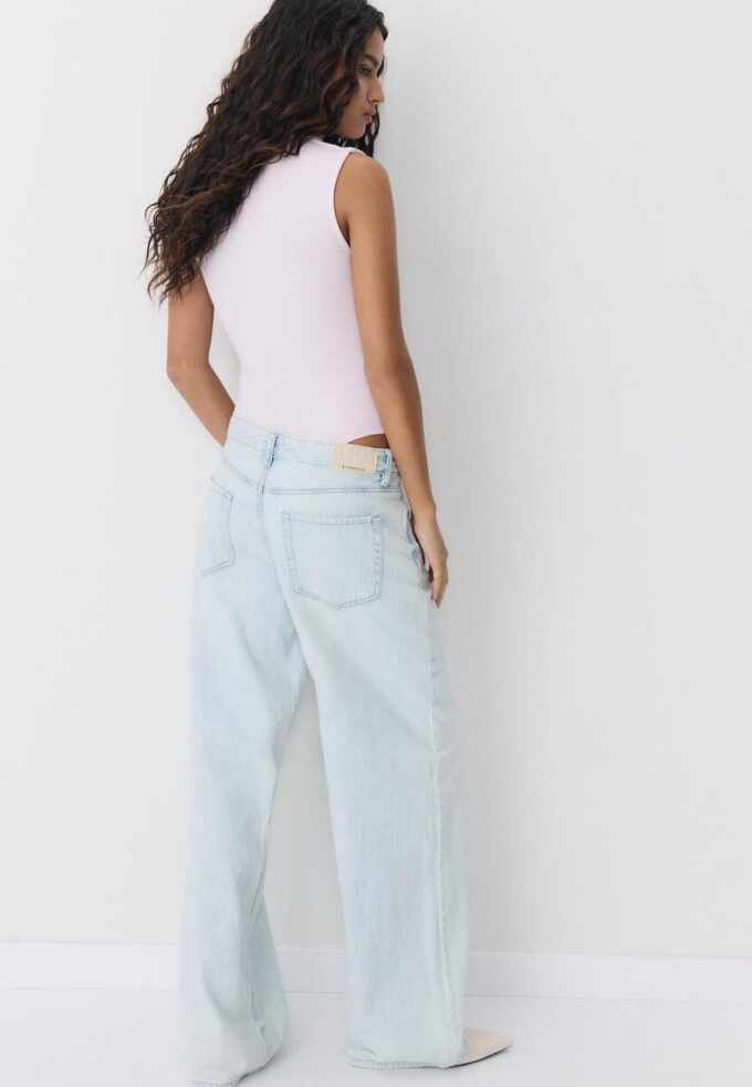 Body en polyamide à encolure carrée