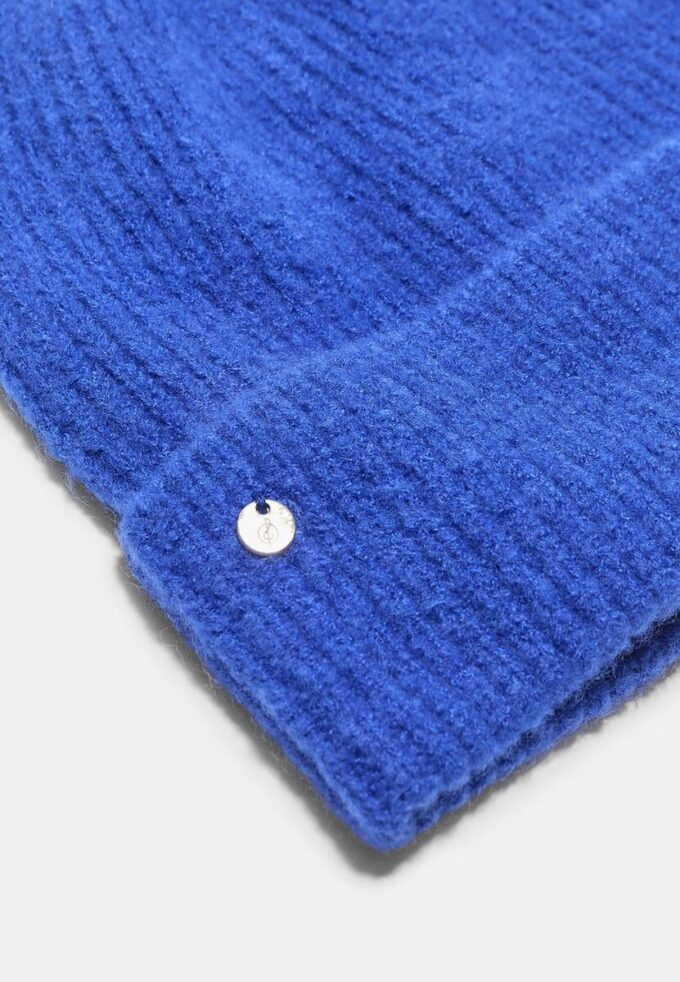 Bonnet côtelé avec plaque