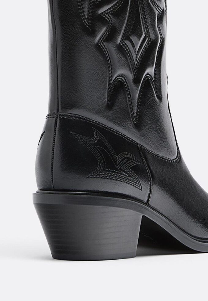 Bottes de cowboy à talons Bottes de cowboy à talons
