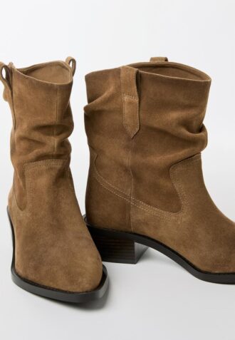 Bottines en cuir de style cowboy slouchy