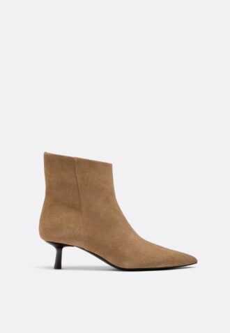 Bottines en cuir à talons bobines