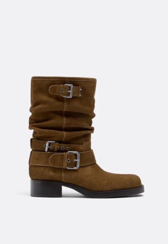 Bottines plates en cuir à boucle