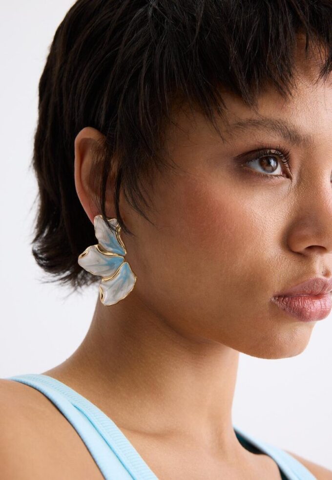 Boucles d’oreilles en forme d’éventail émaillées Boucles d’oreilles en forme d’éventail émaillées