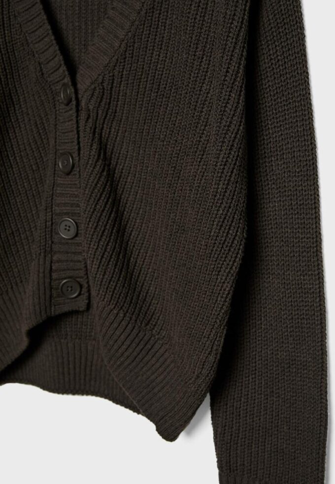 Cardigan en maille boutonné Cardigan en maille boutonné