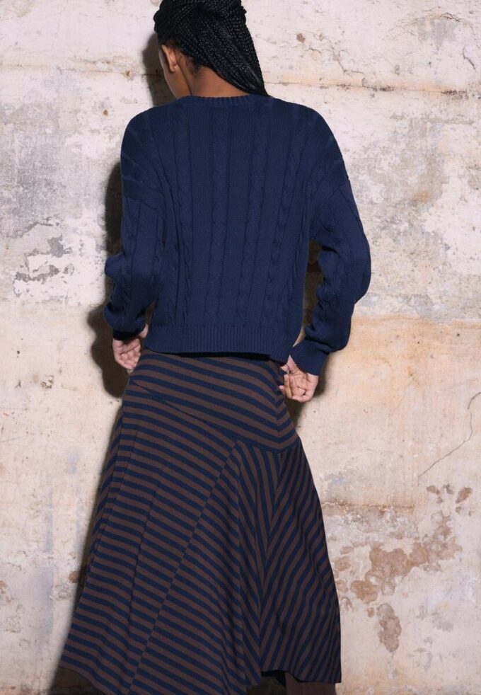 Cardigan en maille torsadée boutonné Cardigan en maille torsadée boutonné