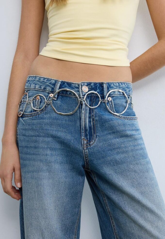 Ceinture en métal avec grands ovales