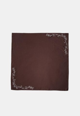 Écharpe avec détail mors