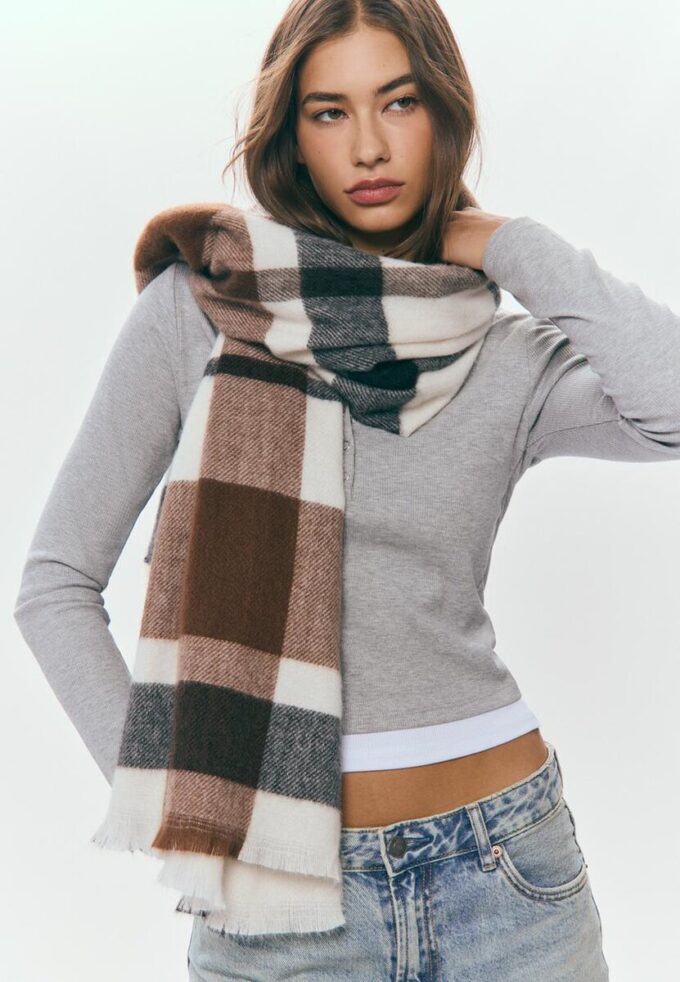 Écharpe à carreaux