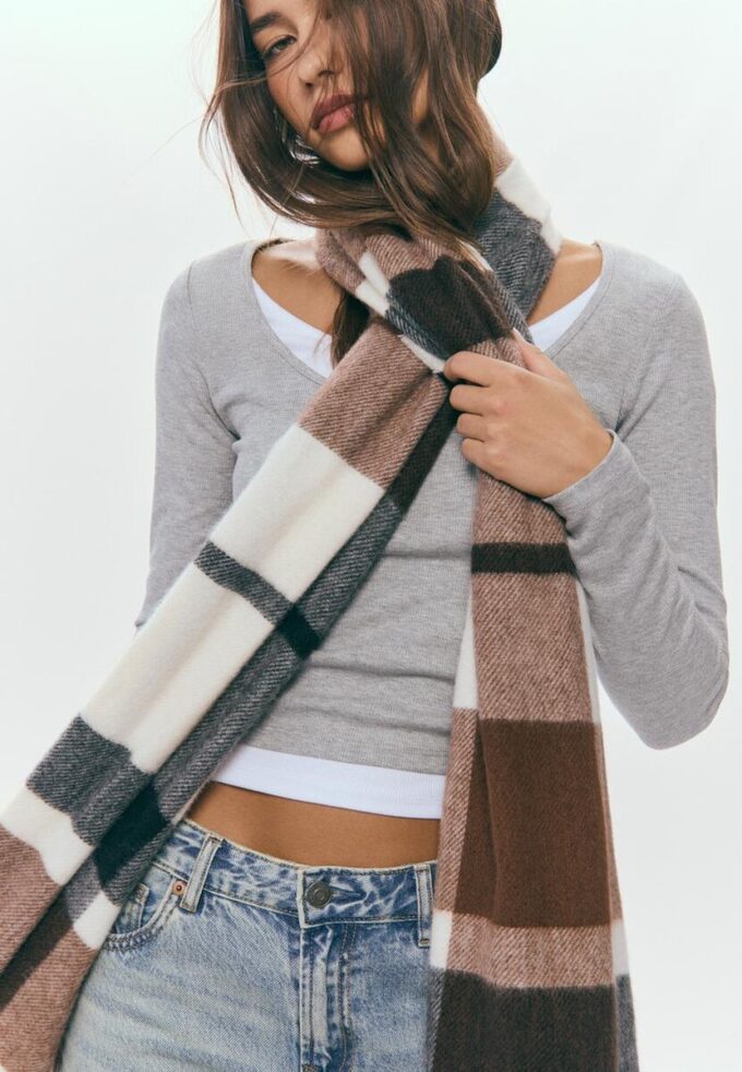 Écharpe à carreaux