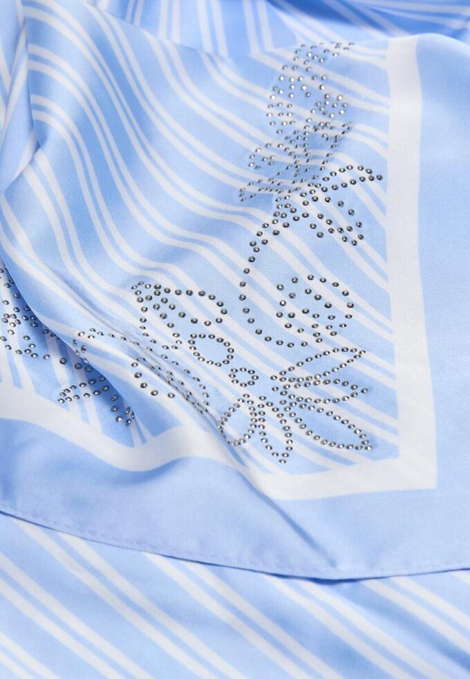 Écharpe à rayures diagonales avec motifs