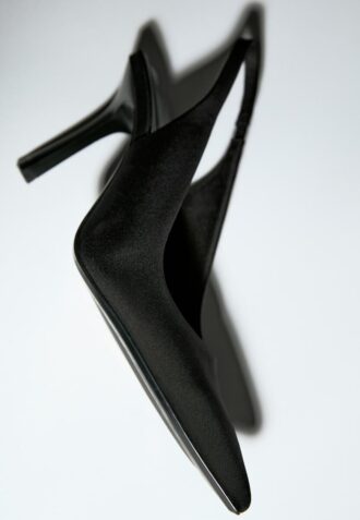 Chaussures de bride arrière basiques