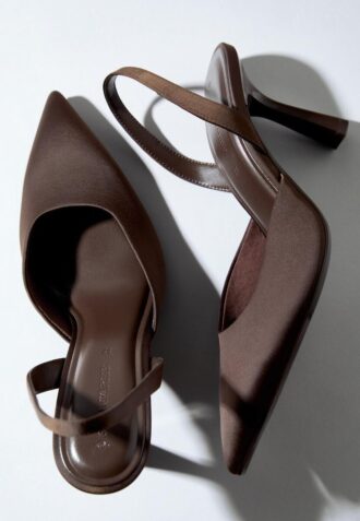 Chaussures à talons aiguilles effet satiné