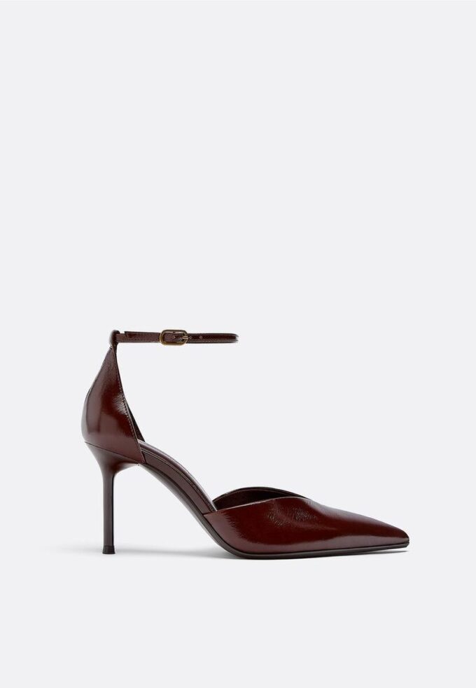 Chaussures à talons en cuir