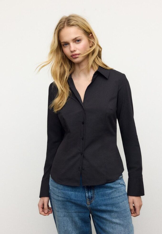 Chemise ajustée basique Chemise ajustée basique
