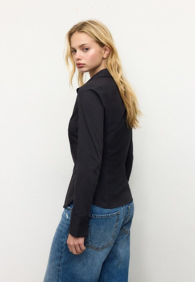 Chemise ajustée basique Chemise ajustée basique