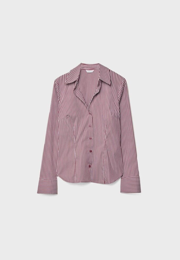 Chemise ajustée basique à rayures