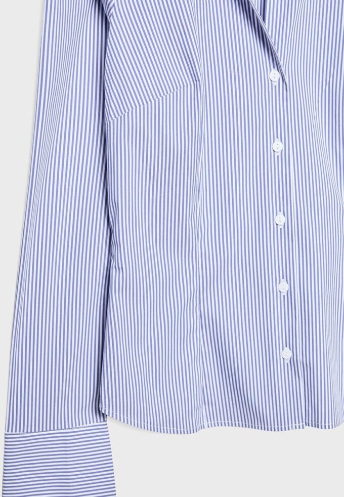 Chemise ajustée basique à rayures Chemise ajustée basique à rayures