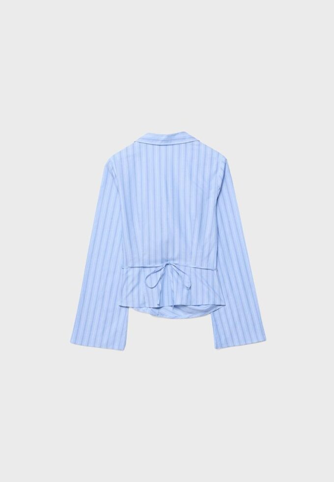 Chemise ajustée à nœud Chemise ajustée à nœud