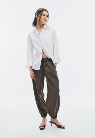 Chemise basique en popeline avec poche