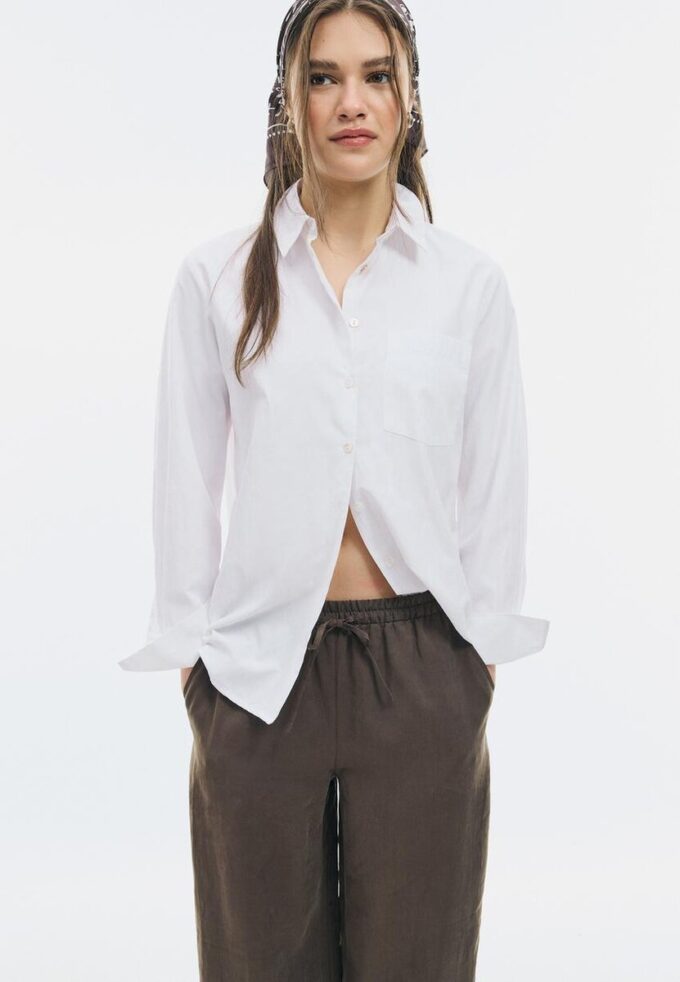 Chemise basique en popeline avec poche