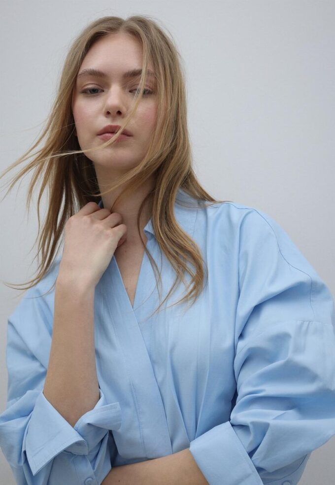 Chemise en popeline à plis Chemise en popeline à plis