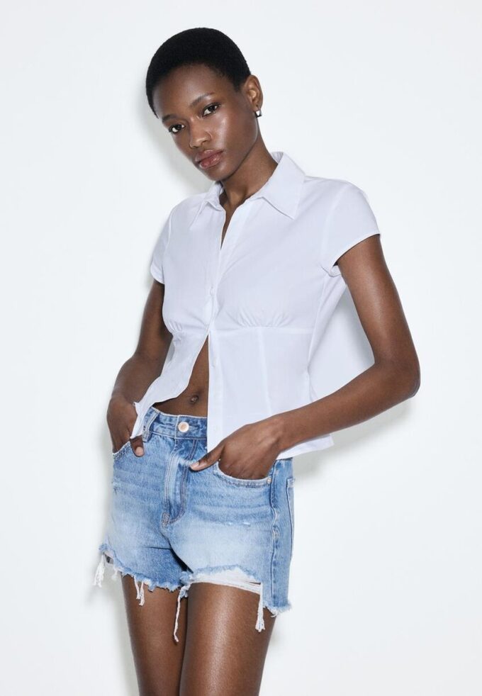 Court en denim déchiré D75 Court en denim déchiré D75