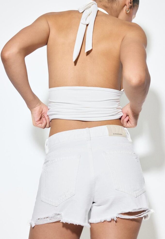 Court en denim déchiré D75 Court en denim déchiré D75