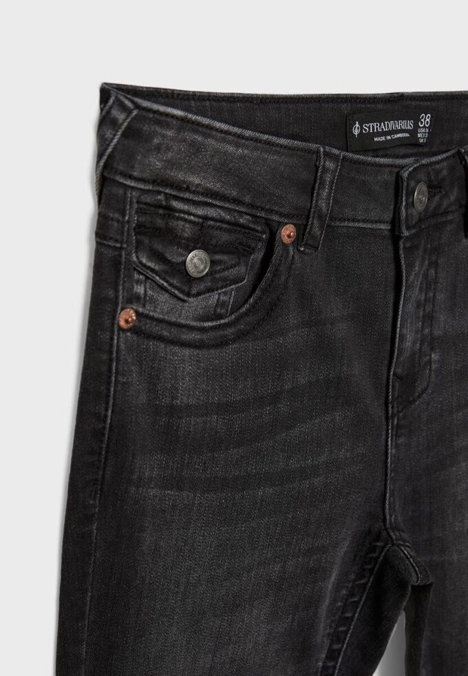 D04 Jean Flared taille basse